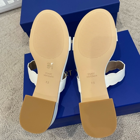Stuart Weitzman scalloped slide sandals, 7.5. NWT. dust bag, box & SW cert. - Picture 2 of 8